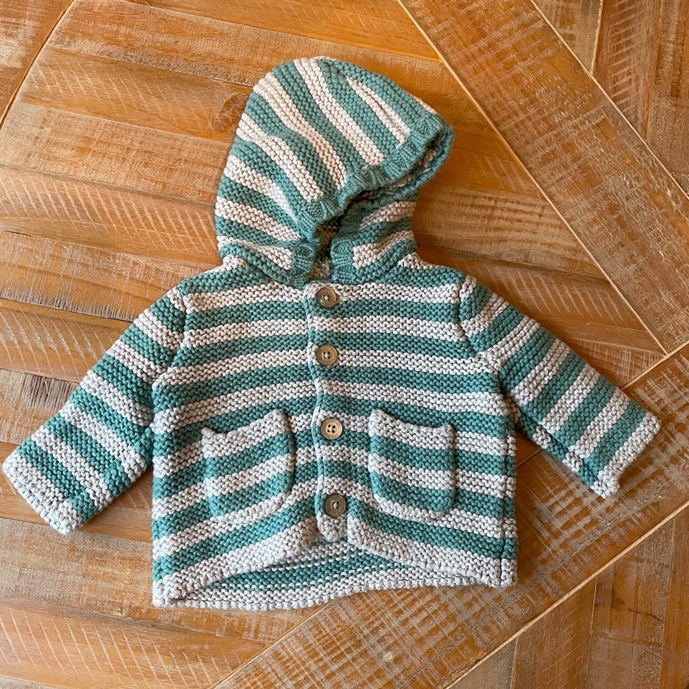 Baby Gap 0-3months knit sweater